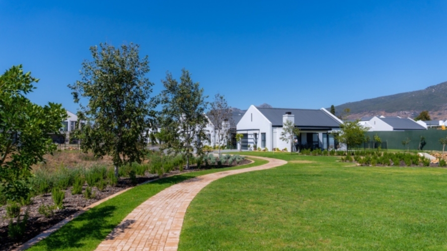 4 Bedroom Property for Sale in Paarl North Western Cape